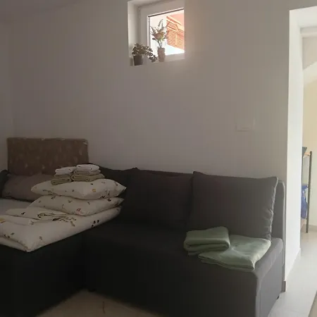 Apartma Aurora *